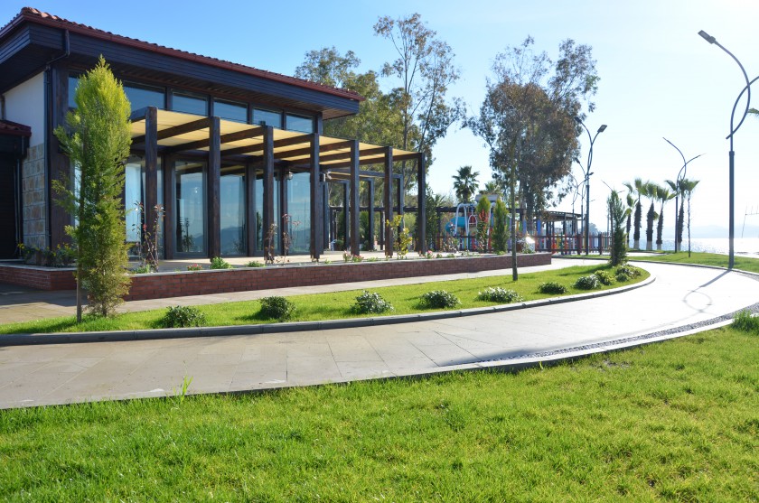Delta Plajı Çevre Düzenlemesi, Kafeterya Yapımı ve Gelişim, Beyobası, Yeni Mahallede Park Yapım İşi Bakanlığımız Tabiat Varlıklarını Koruma Genel Müdürlüğü katkılarıyla tamamlanmıştır.