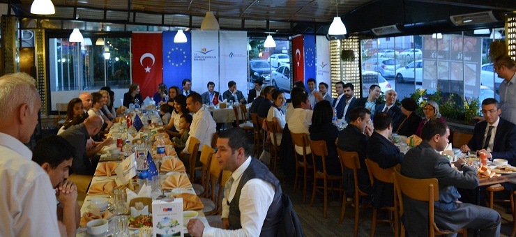 A collective İftar dinner hosted by our Director Mr. İsmail Raci BAYER was held with the participation of our department's staff.