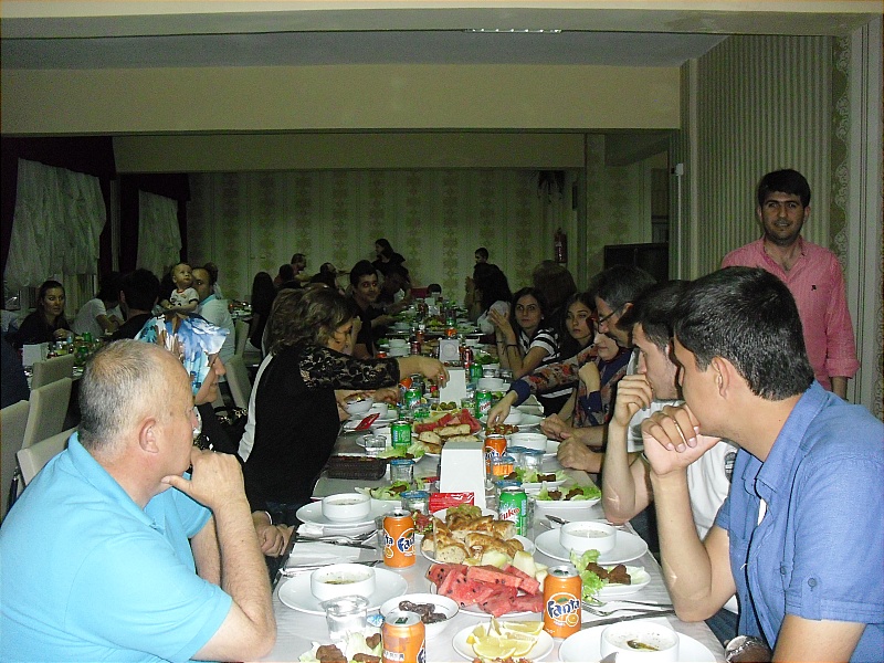 03.07.2014 Perşembe Gecesi  İftar Ve Veda Yemeği Verildi.