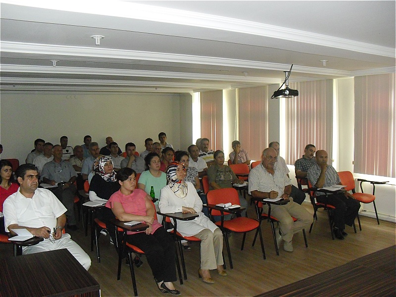 Bakanlığımız Merkez Teşkilatında Kullanılmakta Olan Ve Yaygınlaştırma Çalışmaları Devam Eden Elektronik Belge Yönetim Sistemi  Konulu Eğitim 19 Ağustos Tarihinde Saat 10: 00 İl Müdürlüğümüz Toplantı Salonunda  Personellerimize Eğ