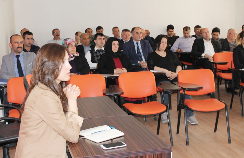 Bakanlığımız Kalite Sorumluları Personellerince Dış Tetkik Öncesi Gerekli Değerlendirmeleri Yapmak Üzere 28.04.2017 Tarihinde İç Tetkik Bilgilendirme Toplantısı Gerçekleştirildi.