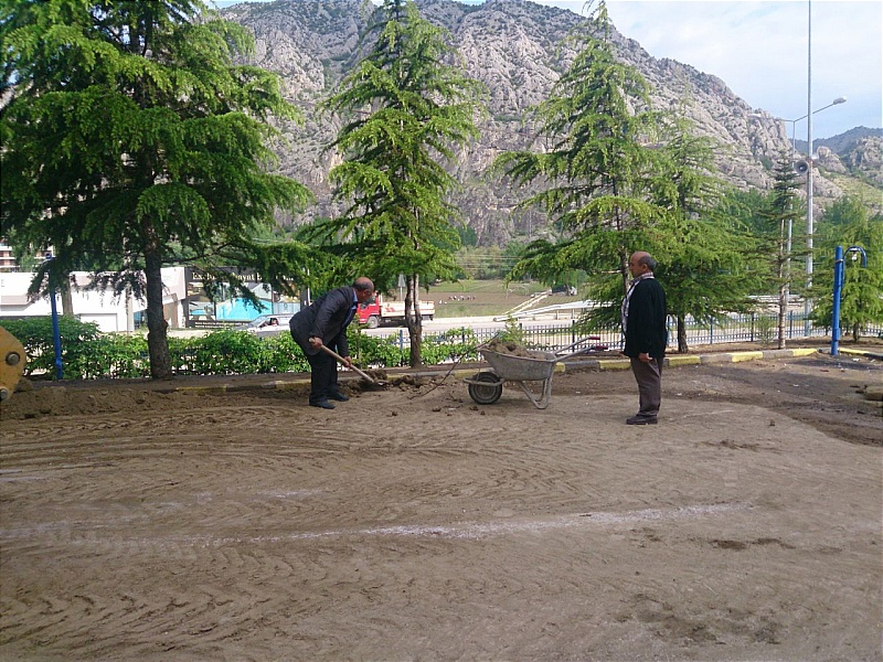 İl Müdürlüğümüz Bahçe Peyzaj Çalışmaları Tamamlanıyor.