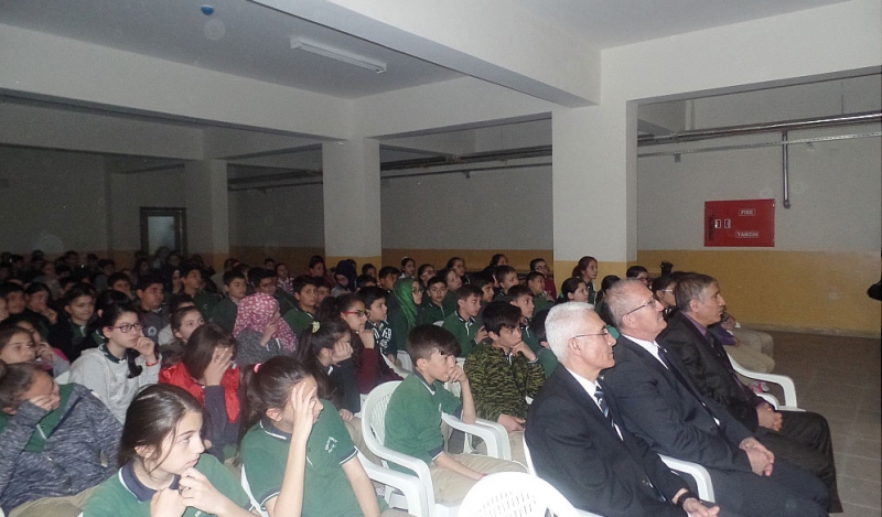 Hava Kirliliğinin ve Diğer Kirliliklerinin Azaltılmasına Yönelik Alınabilecek Bireysel ve Toplumsal Önlemler Konusunda İlimizdeki Çeşitli Okul Öğrencilere Bilgilendirme Yapıldı.