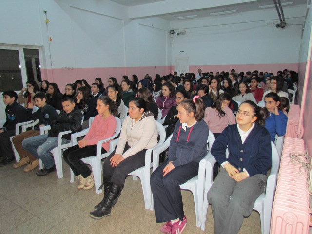 ANKARA'DA BİLİNÇLİ ÇEVRE GÖNÜLLÜLERİ YETİŞİYOR