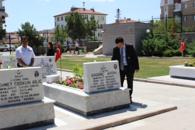 ŞEHİTLERİMİZİ VE GAZİLERİMİZİ ZİYARET ETTİK