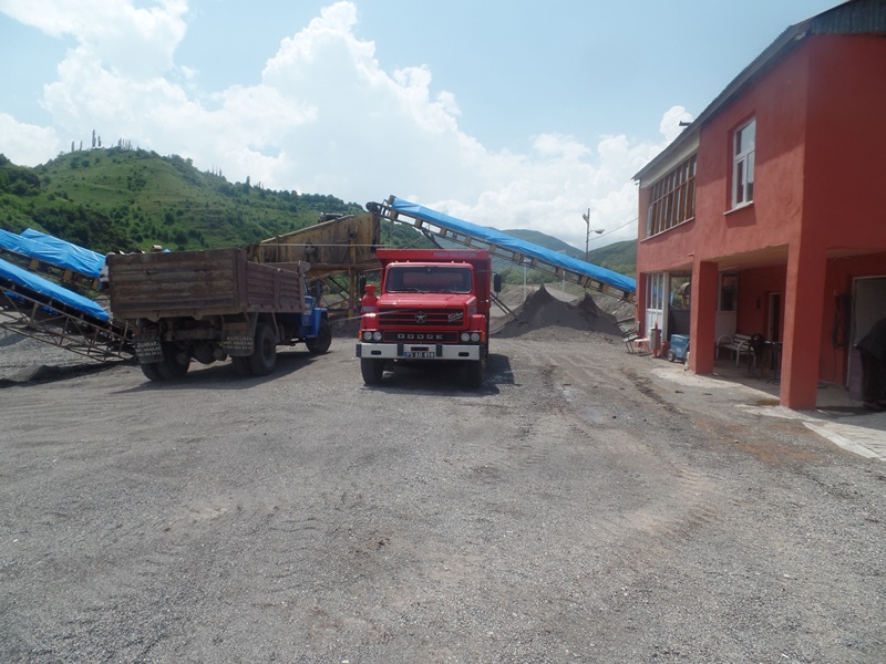 Çed ve Çevre Hizmetleri Şube Müdürlüğümüzce yapılan İlimizdeki Bazalt Ocağı, Kırma Eleme Tesisleri, Hazır Beton Santralleri ve Asfalt Plent Tesisi Denetimleri