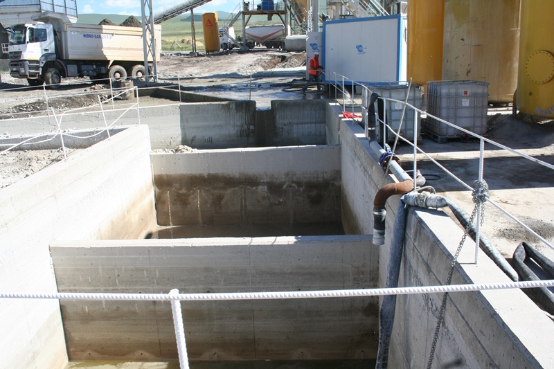 Çed ve Çevre Hizmetleri Şube Müdürlüğümüzce yapılan İlimizdeki Bazalt Ocağı, Kırma Eleme Tesisleri, Hazır Beton Santralleri ve Asfalt Plent Tesisi Denetimleri