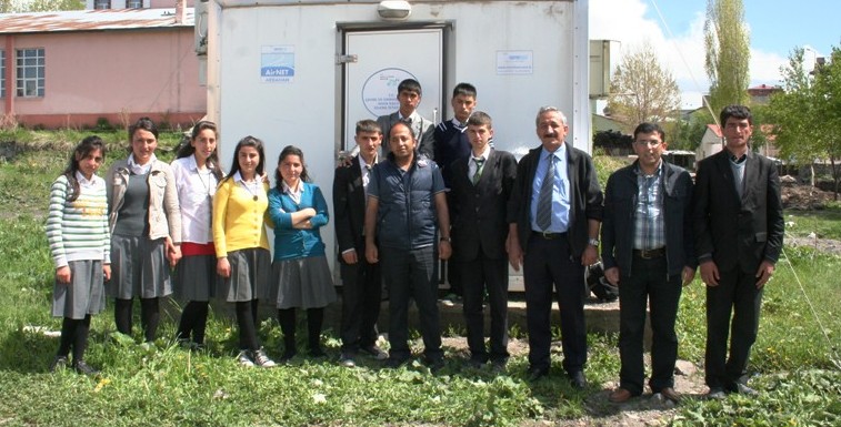 Teknik Lise Öğrencilerine Hava Kalitesi İzleme İstasyonumuz Tanıtıldı.