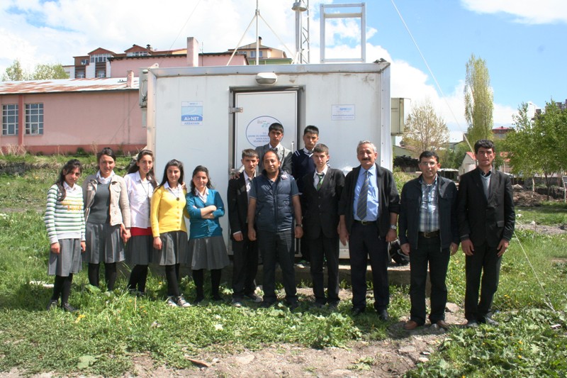 Teknik Lise Öğrencilerine Hava Kalitesi İzleme İstasyonumuz Tanıtıldı.