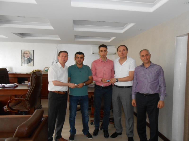Evlenen ve Çocuğu Doğan Müdürlüğümüz Çalışanlarına Hediye Takdimi