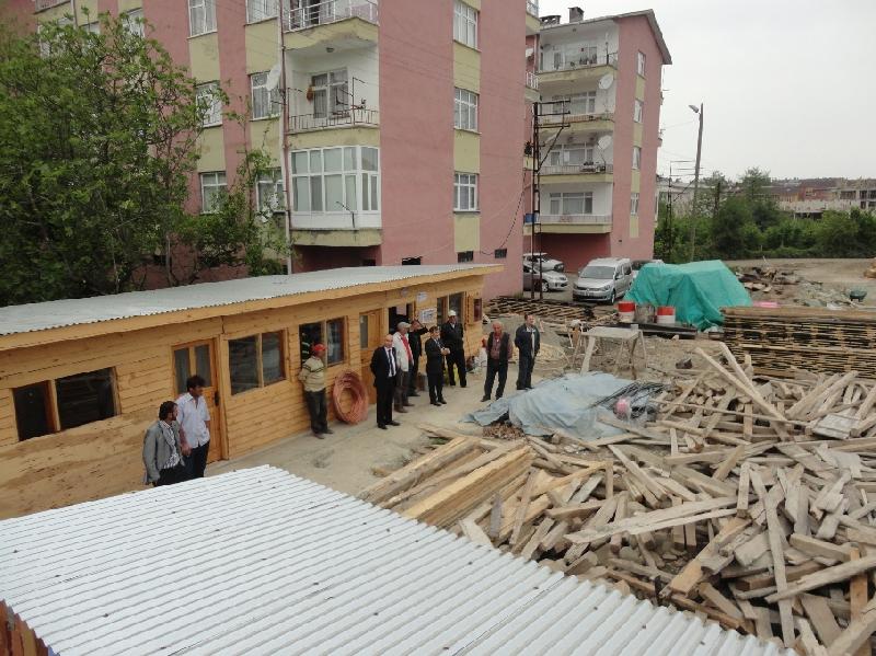 Arhavi ilçesinde yapılan 36 adet afet konutu, AFAD İl Müdürü Mehmet Salih AVCI ve İl Müdürümüz Hasan BEBEK tarafından denetlenmiştir.