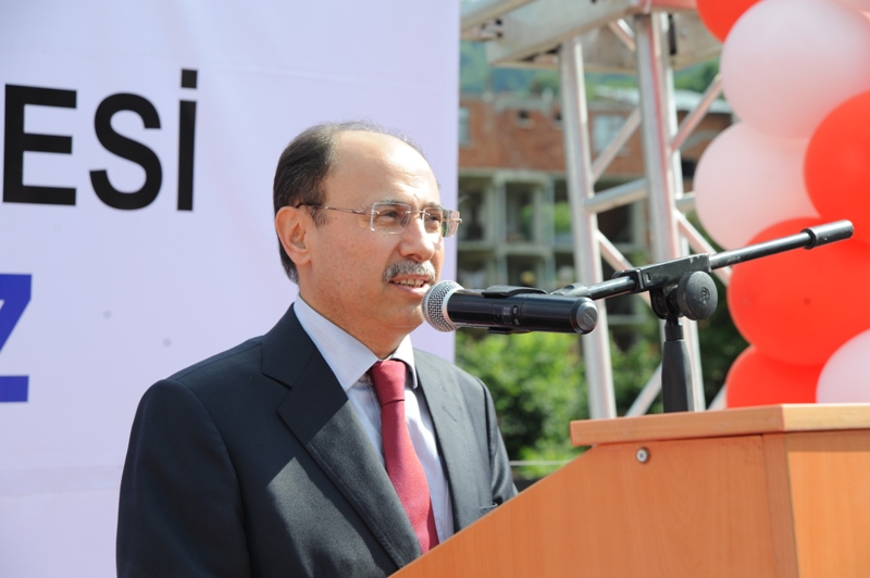 Hopa Anadolu İmam Hatip Lisesi ve Hopa Anaokulu temel atma töreni