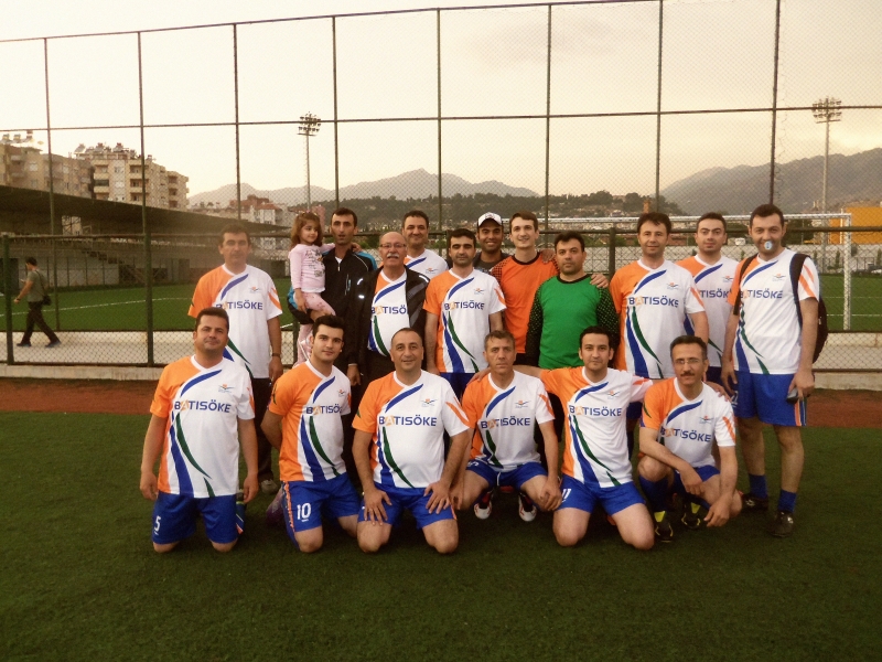 28.05.2015 Tarihinde Valilik 2015 Kurumlar Arası Futbol Turnuvası Başlamıştır