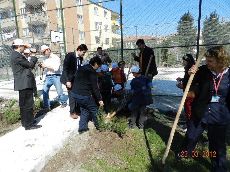 YEŞİL BİR BALIKESİR İÇİN EL ELE