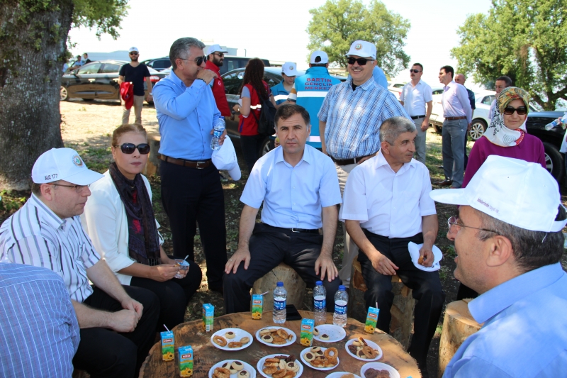 15 TEMMUZ ŞEHİTLERİ HATIRA ORMANI FİDAN DİKİMİ ETKİNLİĞİ