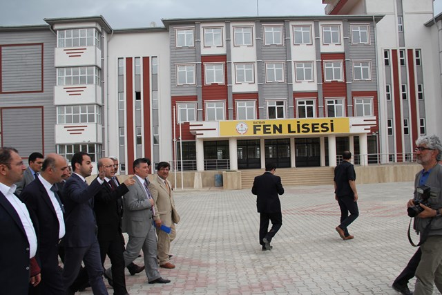 Sn Maliye Bakanımız Yeni Fen Lisesi Kompleksini Ziyaret Etti