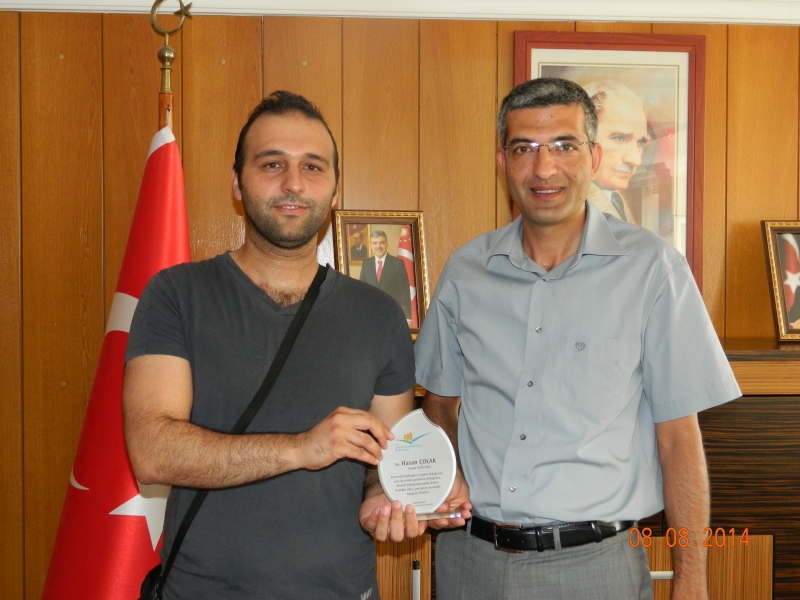 HASAN ÇOLAK İÇİN VEDA YEMEĞİ VE PLAKET TÖRENİ DÜZENLENDİ