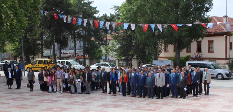  ÇEVRE GÜNÜ KUTLAMA PROGRAMLARIMIZ CUMHURİYET MEYDANINDAKİ TÖREN VE TEKNİK GEZİ İLE SONA ERDİ.