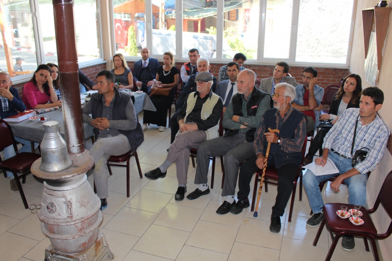 HALKIN KATILIMI TOPLANTISI İNHİSAR İLÇESİNDE YAPILMIŞTIR.