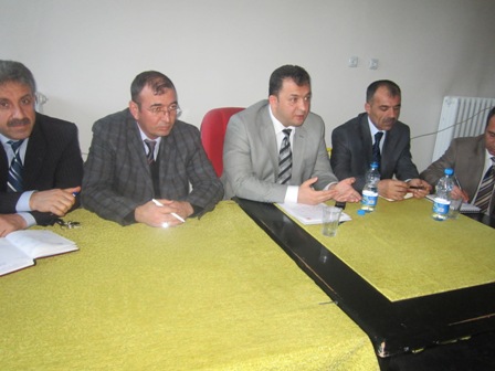 20.02.2012 TARİHİNDE MÜDÜRLÜĞÜMÜZDE TOPLANTI YAPILMIŞTIR