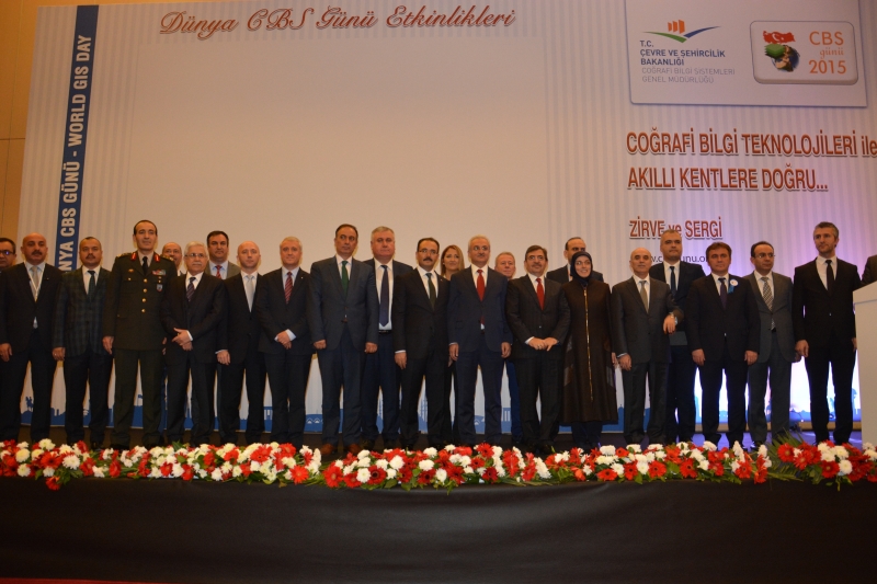 DÜNYA CBS GÜNÜ 2015 ZİRVE ETKİNLİĞİ 18-19 KASIM 2015 TARİHLERİNDE GERÇEKLEŞTİRİLDİ.
