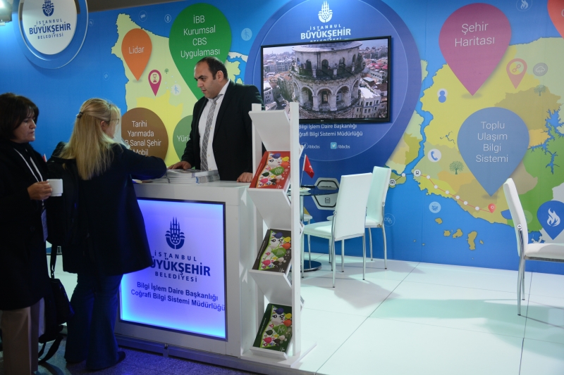 DÜNYA CBS GÜNÜ 2015 ZİRVE ETKİNLİĞİ 18-19 KASIM 2015 TARİHLERİNDE GERÇEKLEŞTİRİLDİ.
