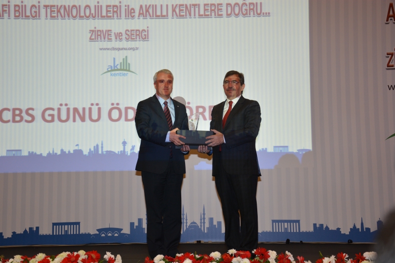DÜNYA CBS GÜNÜ 2015 ZİRVE ETKİNLİĞİ 18-19 KASIM 2015 TARİHLERİNDE GERÇEKLEŞTİRİLDİ.