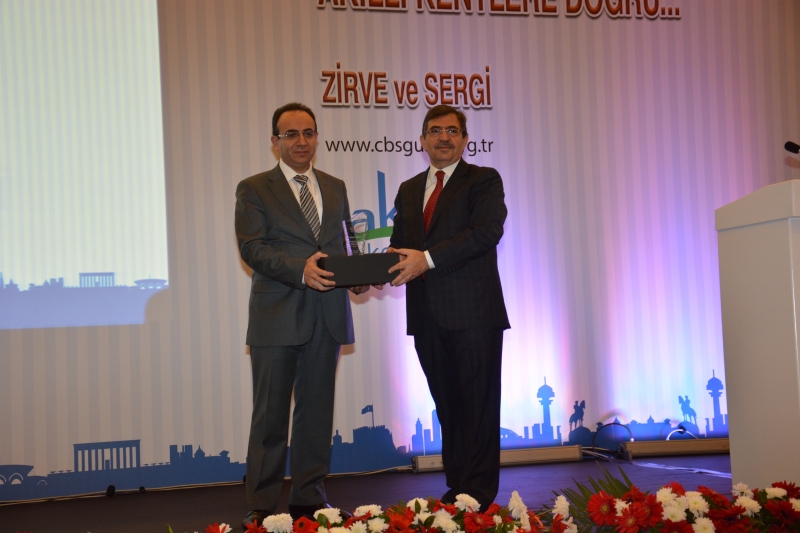 DÜNYA CBS GÜNÜ 2015 ZİRVE ETKİNLİĞİ 18-19 KASIM 2015 TARİHLERİNDE GERÇEKLEŞTİRİLDİ.