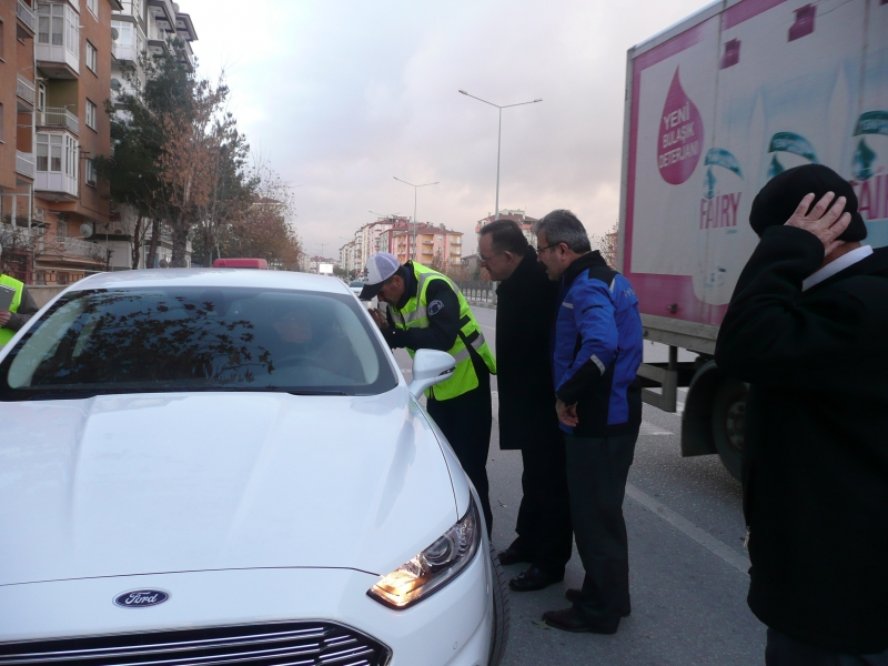 Trafikte Seyreden Araçların Egsoz Gazı Emisyon Denetimi Yapıldı.