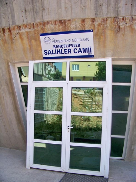 Salihler Camii