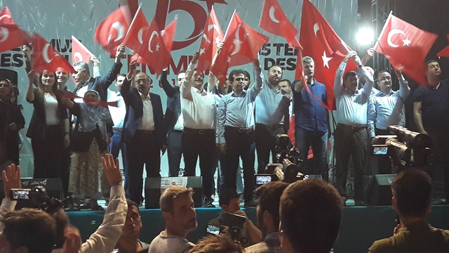 15 Temmuz'da Demokrasi Nöbetindeydik.