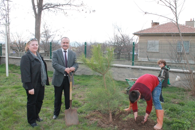 Ağaç Dikimi Bahar Şenliği