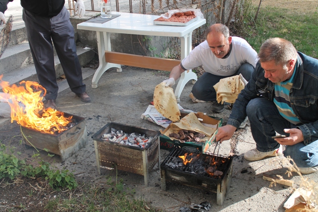 Tanışma Yemeği