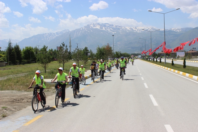 ÇEVRE İÇİN BAS PEDALA