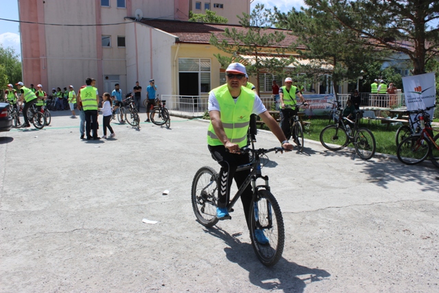 ÇEVRE İÇİN BAS PEDALA