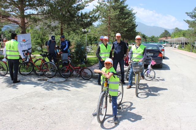 ÇEVRE İÇİN BAS PEDALA