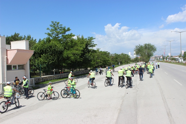 ÇEVRE İÇİN BAS PEDALA