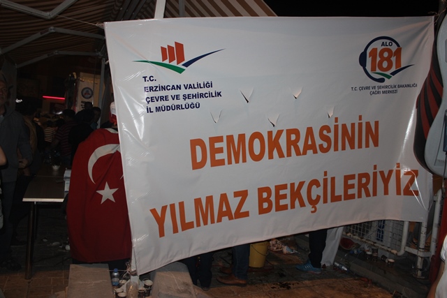 Demokrasinin Yılmaz Bekçileriyiz