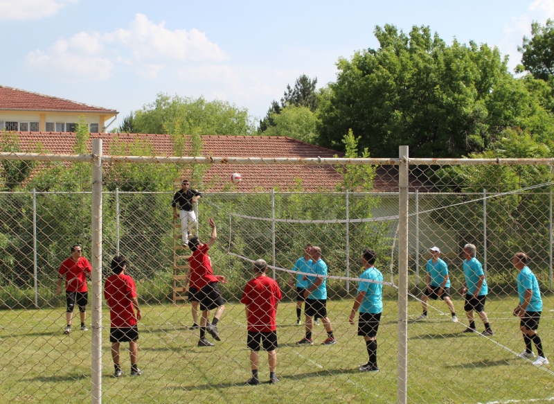 VOLEYBOL TURNUVASI DÜZENLENDİ