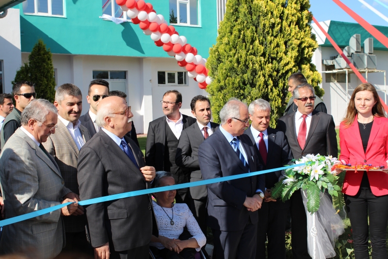 ÇOCUK YUVASI HUZUREVİNE DÖNÜŞTÜRÜLEREK AÇILIŞI YAPILDI