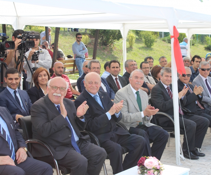 ÇOCUK YUVASI HUZUREVİNE DÖNÜŞTÜRÜLEREK AÇILIŞI YAPILDI