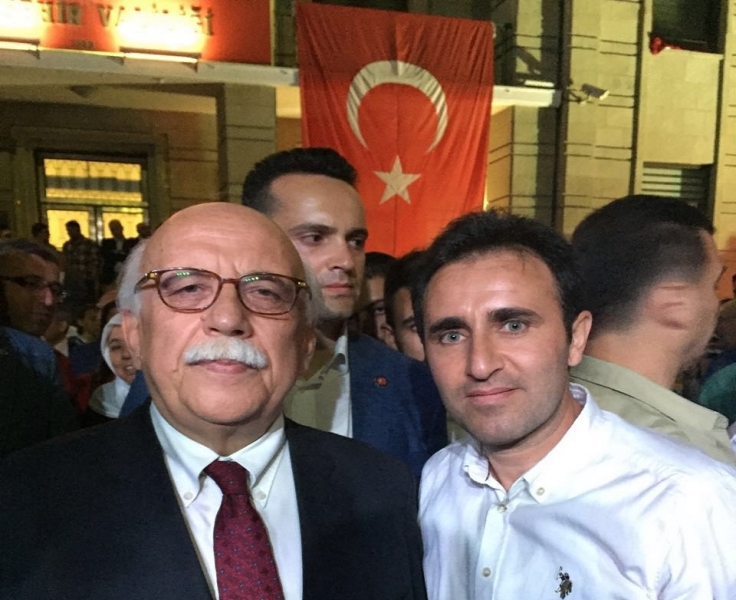 MÜDÜRLÜK OLARAK DEMOKRASİ VE MİLLİ İRADE NÖBETİNDEYİZ¦