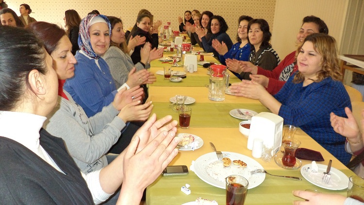 8 MART DÜNYA KADINLAR GÜNÜ COŞKUYLA KUTLANDI.