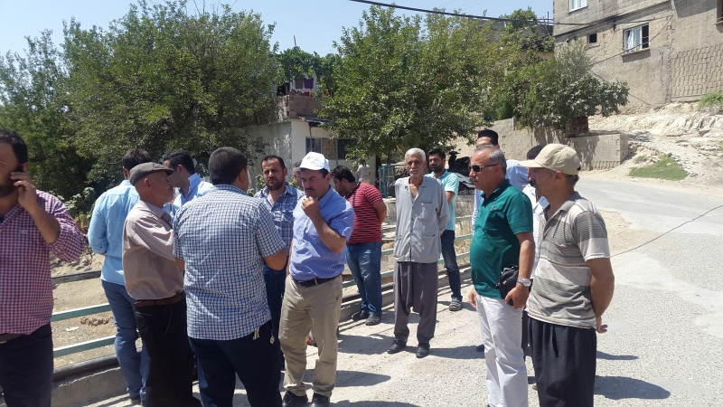 İL MÜDÜRÜMÜZ HASAN ALAN SAMÖZÜ “ NİZİP ÇAYI GÜZERGAHINDA İNCELEMELER YAPARAK VATANDAŞLARLA BİRARAYA  GELDİ 