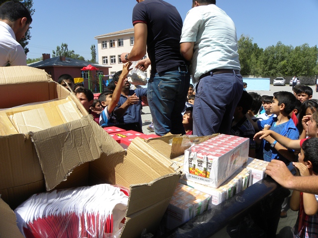 Çevre Günü Etkinliklerimiz (Yüzbaşılar ve Ak yumak Köylerindeki Bilinçlendirme Faaliyetleri)