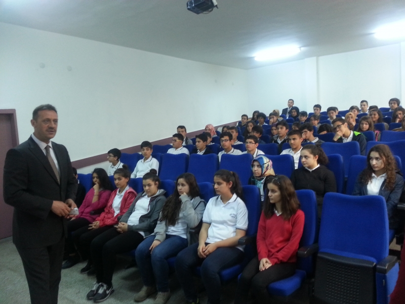 ŞEHİT ALİ İHSAN KALMAZ ANADOLU LİSESİNDE ATIK EĞİTİMİ