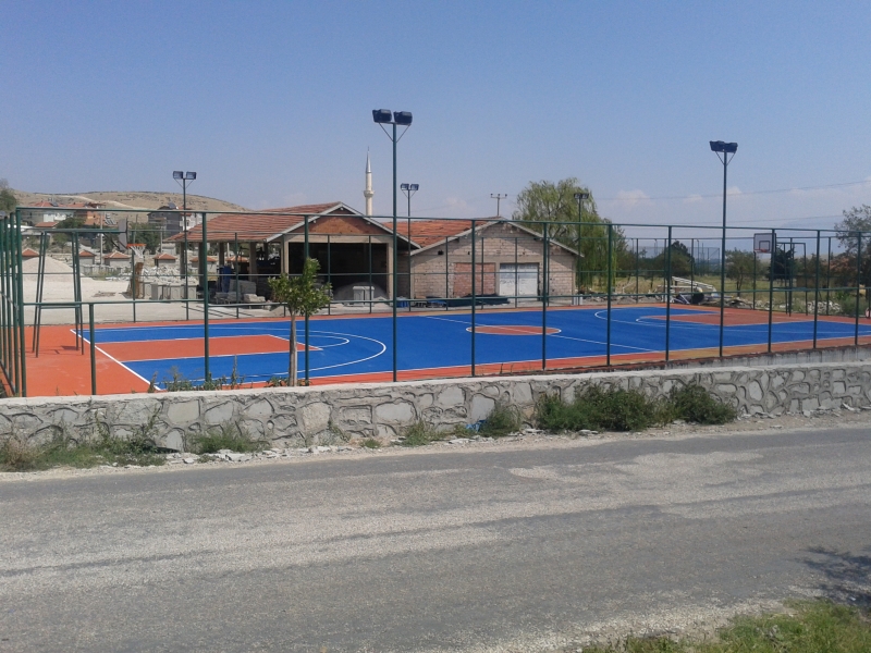 BÜYÜKKABACAYA BASKETBOL VE VOLEYBOL SAHASI