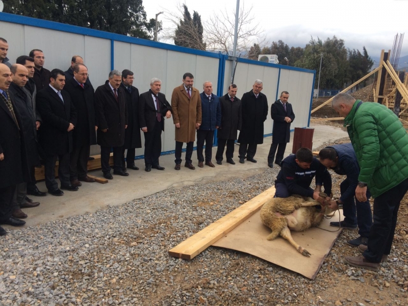 EGE ÜNİVERSİTESİ'NDE EGE KAMPÜS CAMİ TEMEL ATMA TÖRENİ..