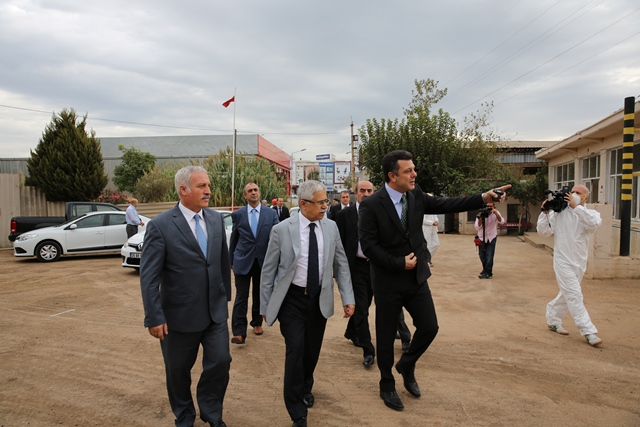 Bakanlığımız  Müsteşarı Sayın Prof. Dr. Mustafa ÖZTÜRK'ün başkanlığındaki heyet  çevre konularında yerinde inceleme yaptı