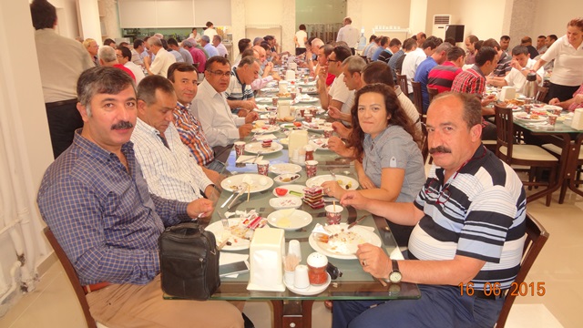 Müdürlüğümüzde Babalar Günü Kahvaltıyla Önceden Kutlandı. 